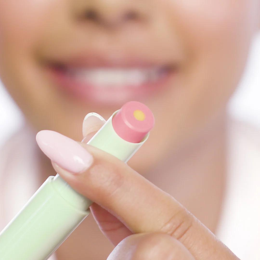 +C Vit Lip Brightener - Image 4