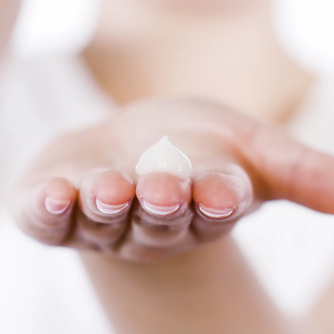 Hydrating Milky Peel - Image 5
