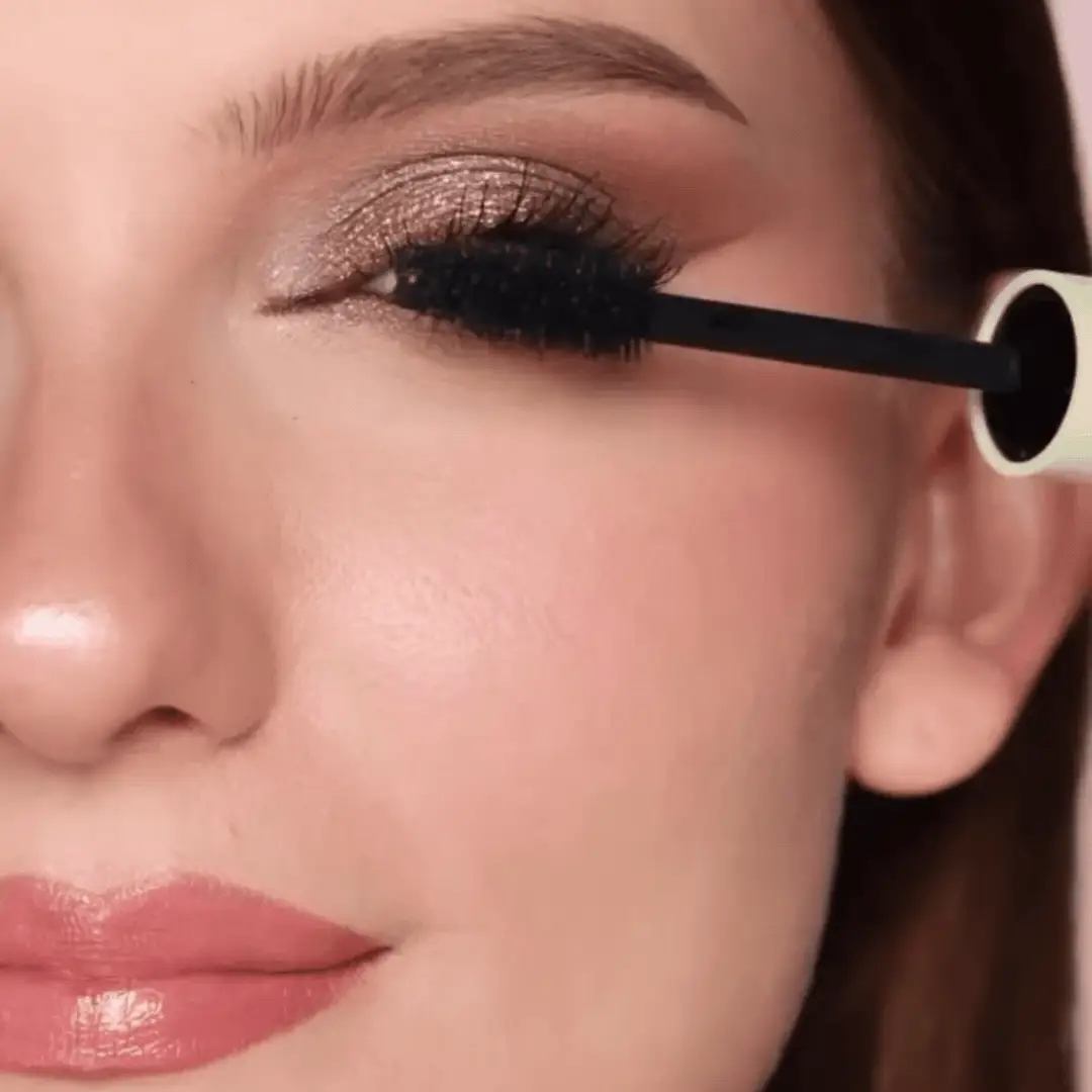 Large Lash Mascara - Image 3